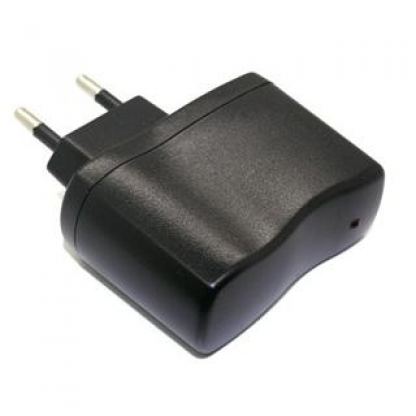 USB Power Adapter - захранване за мобилни устройства (черен)  2