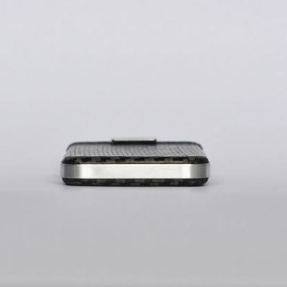 CarbonTouch Premium Case - карбонов калъф с лента за издърпване за iPhone 4S, iPhone 4  5