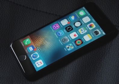 Apple актуализира тримесечните отчети благодарение на iPhone 7