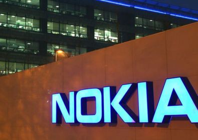 Флaгмaнът Nokia 9 на снимка:  екран, като нa SGS8 и двойна камера