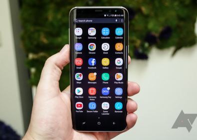 Разглобяване и сглобяване на Samsung Galaxy S8 от JerryRigEverything