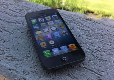 Корпусът на новия iPhone може би ще е с дебелина 7,6 мм