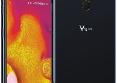 Двустранно изображение на рекламен плакат на LG V40 ThinQ с тройна камера