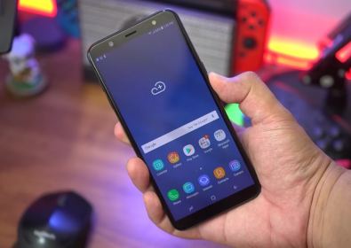 Samsung направи автоматична яркост без светлинен сензор