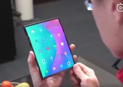 Xiaomi показа сгъваем смартфон с двойно прегъващ се дисплей