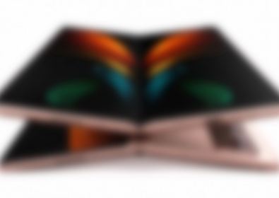 Samsung Galaxy Z Fold 2 в сравнение с предшественика си [видео]