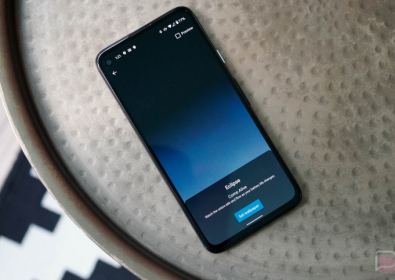Ексклузивните тапети Pixel 4a правят индикатора на батерията извън екрана