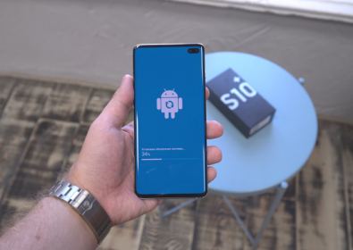 Не само флагмани: списък на моделите на Samsung с разширена поддръжка