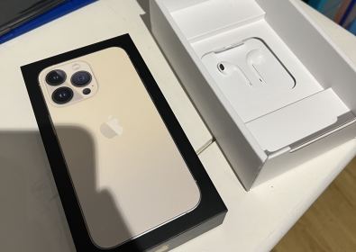 Последният мохикан: iPhone 13 лишен от допълнителен комплект за Франция