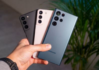Сдържан оптимизъм: Плановете на Samsung за продажбите на Galaxy S22