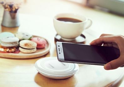 Samsung Galaxy S7 пак с модел с извит дисплей