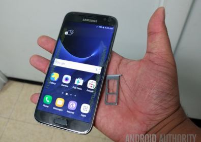 Появи се видео на Samsung Galaxy S7 преди премиерата му !