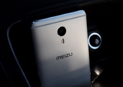Meizu отваря предварителна заявка за фаблет M3 Max 6"екран