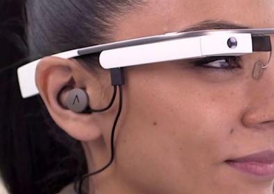 Apple подготви интелигентни очила с допълителна реалност в стила на Google Glass