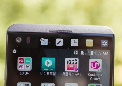 LG V30 лишен от втори дисплей, но получи нещо невероятно