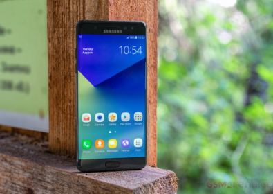 Samsung е установила причината за експлозиите в Note  7, но не може да я сподели