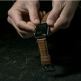 Nomad Strap Traditional Leather - кожена (естествена кожа) каишка за Apple Watch 42мм, 44мм (кафяв-черен) thumbnail 9