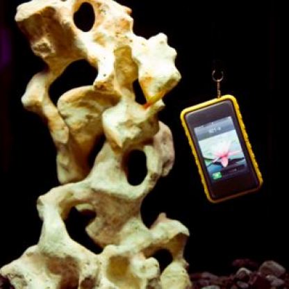 Krusell SEaLABox 3XL - водоустойчив калъф за Samsung Galaxy S3 и мобилни телефони (черен) 5