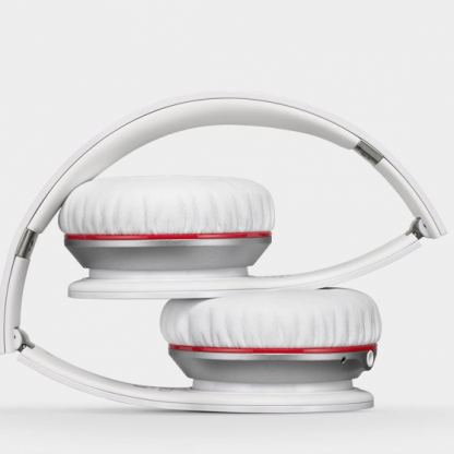  Beats by Dre Wireless Over Ear - DJ-ски слушалки с микрофон и управление на звука за iPhone, iPod и iPad (бял) 5