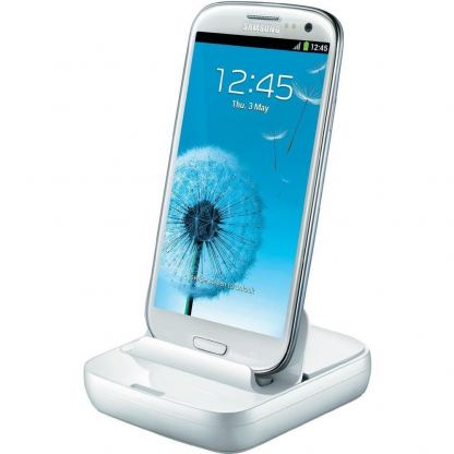 Samsung Multimedia Dock EDD-S20E - мултимедийна док станция за Samsung Galaxy S4 i9500 2