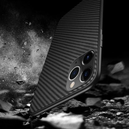 Carbon Case - силиконов (TPU) калъф за iPhone 13 Pro Max (черен) 9
