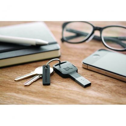 Bluelounge KII Lightning - портативен кабел за iPhone 5, iPad 4 и iPad mini (черен) 5