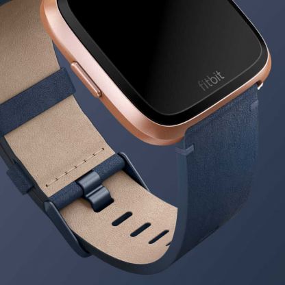 Fitbit Versa Accessory Band Leather Small - кожена (естествена кожа) каишка за Fitbit Ionic (тъмносин)  2