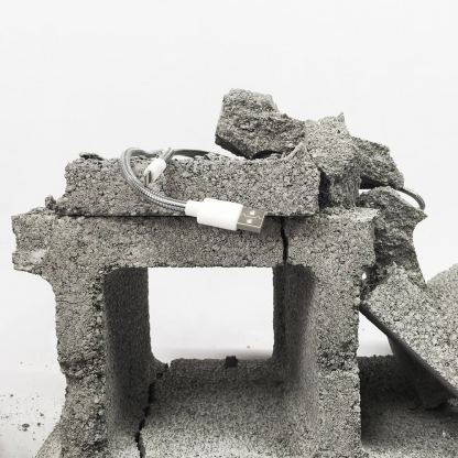 Fuse Chicken Titan - стоманен Lightning кабел за iPhone, iPad, iPod с Lightning 3