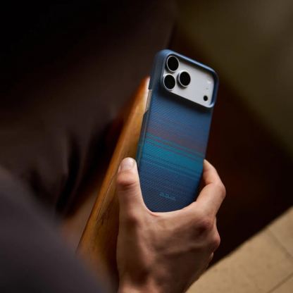  Кевларен кейс с MagSafe за iPhone 18 Pro, iPhone 17 Pro - Pitaka Edge Ultra-Slim Moonrise 2.0 1001 Nights Midnight Aramid Fiber Case 11