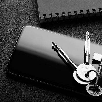 Moshi IonGlass - стъклено защитно покритие за целия дисплей на iPhone 11, iPhone XR (прозрачен-черен) 5