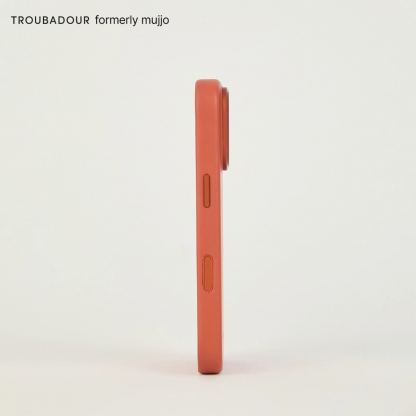 Премиум кожен (естествена кожа) кейс с MagSafe за iPhone 18 Pro, iPhone 17 Pro - Troubadour Full Leather MagSafe Case (terracotta) 6