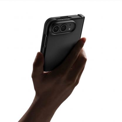 Хибриден кейс с най-висока степен на защита за iPhone Duo - Spigen Tough Armor Pro MagSafe Case (black) 13