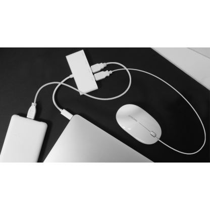 Macally 3.1 USB-C to 4 port USB-A and 1 port USB-C adapter - USB-C към 4ри портов USB хъб 1хUSB-C (бял) 4