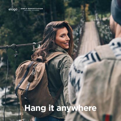 Elago AirPods Pro Suitcase - удароустойчив силиконов калъф с карабинер за Apple Airpods Pro (черен) 7