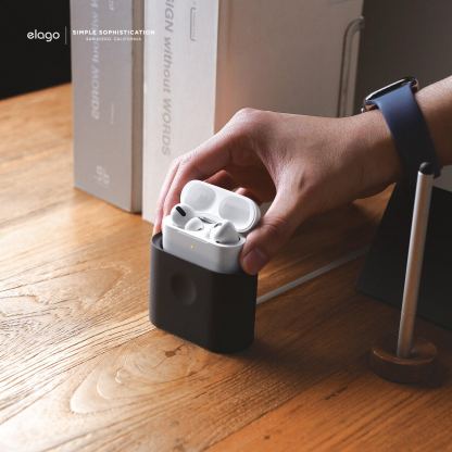 Elago Airpods Charging Station Pro - силиконова док станция за зареждане на Apple Airpods & Apple Airpods Pro (черна) 8