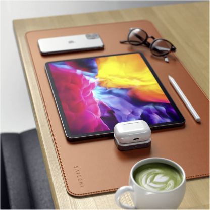 Satechi USB-C Wireless Charging Dock for Apple Airpods - USB-C док за зареждане на Apple Airpods Pro и Airpods 2 Wireless Charging Case (бял) 8
