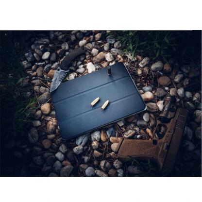 Tactical Book Tri Fold Case - калъф от изкуствена кожа и поставка за iPad 8 (2020), iPad 7 (2019) (син) 6