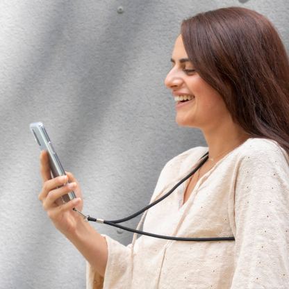 4smarts Universal Necklace Phone Pad - универсална връзка за носене през врата за смартфони (черен) 5