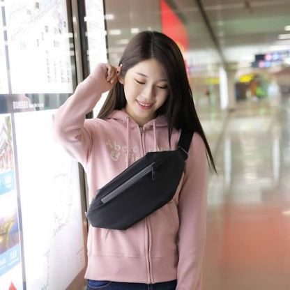 Ultimate Shoulder Sling Backpack - стилна чанта с презрамка за смартфони и други дребни вещи (черен) 16