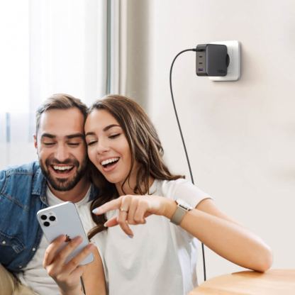 Ugreen GaN Fast Wall Charger PPS 100W - захранване за ел. мрежа за лаптопи, смартфони и таблети с USB и 3xUSB-C изходи с технология за бързо зареждане (черен) 8