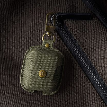 TwelveSouth AirSnap Leather Case - кожен калъф (ествествена кожа) за Apple AirPods и Apple AirPods 2 (зелен) 3