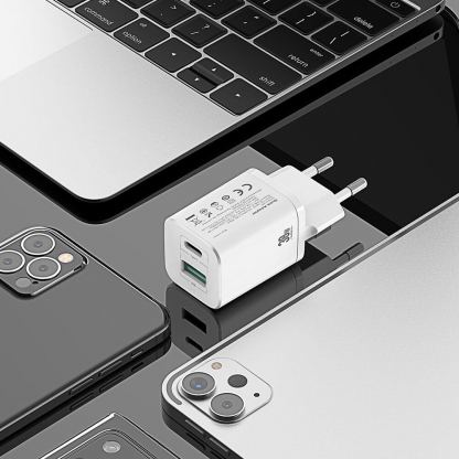 Dux Ducis Super Si Dual USB & USB-C PD Wall Charger 30W- захранване за ел. мрежа с USB и USB-C изходи и технология за бързо зареждане (бял) 9