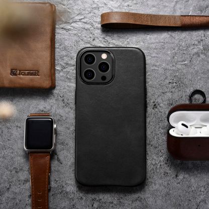 iCarer Leather Oil Wax MagSafe Case - кожен (естествена кожа) кейс с MagSafe за iPhone 13 Pro Max (черен) 15