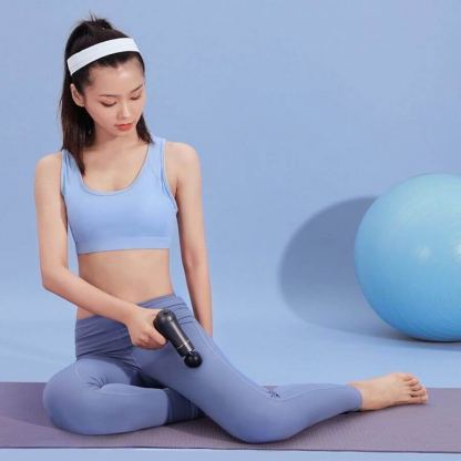 Joyroom Astamaniana Cordless Mini Massage Gun - безжичен електрически масажор за цялото тяло (черен) 3