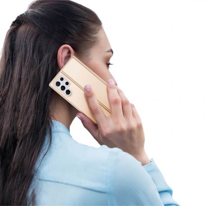 Dux Ducis Skin Pro Case - кожен калъф с поставка и отделение за кр. карти за Samsung Galaxy S22 Ultra (златист) 9