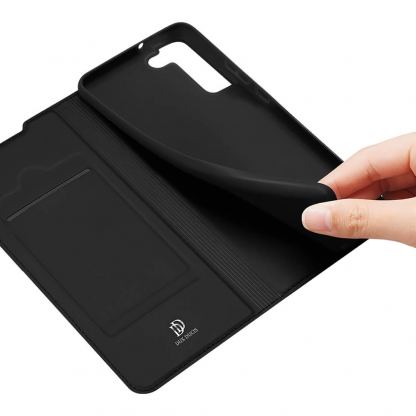 Dux Ducis Skin Pro Case - кожен калъф с поставка и отделение за кр. карти за Samsung Galaxy S22 (черен) 9