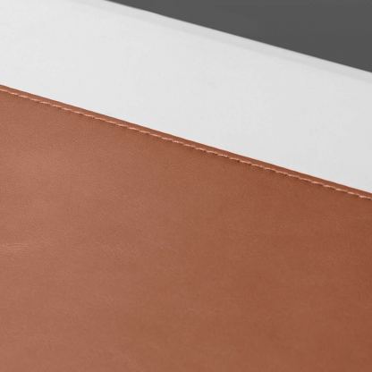 Spigen LD302 Desk Pad - коженa подложка (пад) за мишка и клавиатура (кафяв) 2