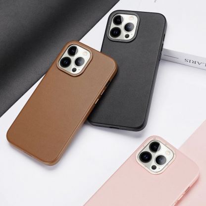 Dux Ducis Grit Faux Leather MagSafe Case - дизайнерски кожен кейс с MagSafe за iPhone 14 Pro (кафяв) 6