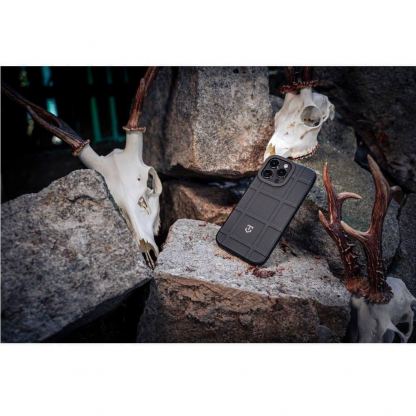 Tactical Infantry Case - удароустойчив силиконов (TPU) калъф за iPhone 15 Pro Max (черен) 4