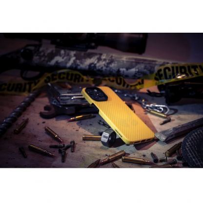 Tactical MagForce Aramid Industrial Limited Edition Case - кевларен кейс с MagSafe за iPhone 15 Pro (жълт) 3